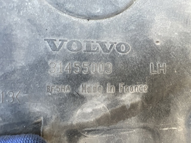 Защита днища, левая 31497613 VOLVO