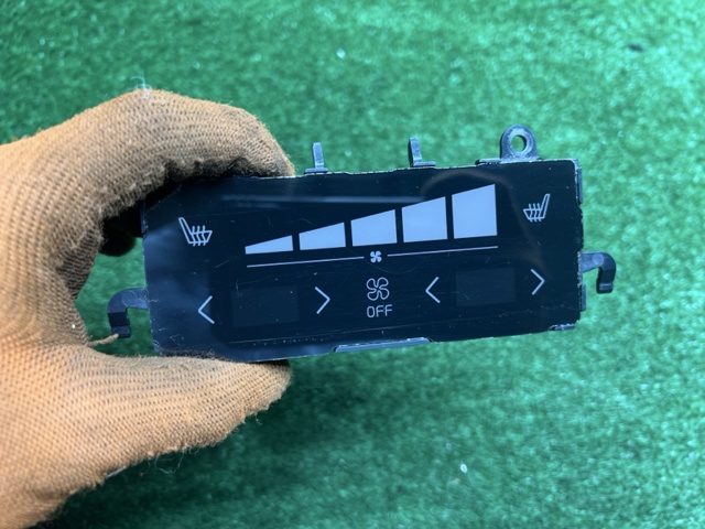 Механизм управления кондиционером 31674023 VOLVO