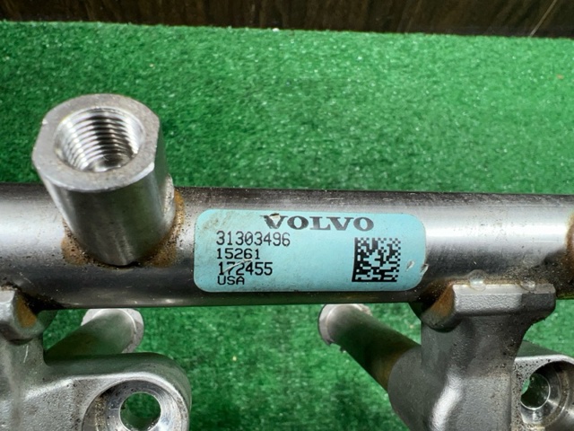 32135229 VOLVO Распределитель топлива (рампа) купить в Украина