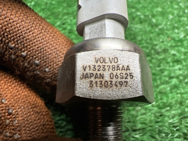Манометры 32203286 VOLVO