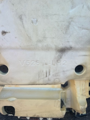 VOLVO 32216357 Покрытие напольное салона, переднее в наличии Запорожье