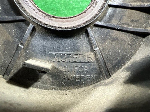 Крышка мотора передняя 32224651 VOLVO