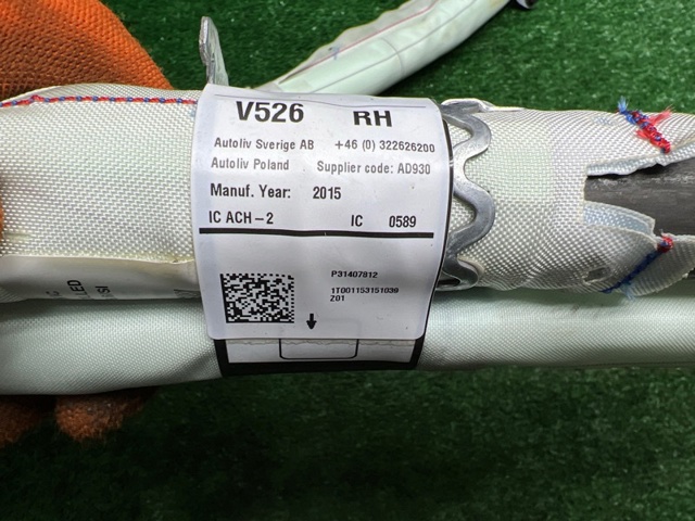32384984 VOLVO Подушка безопасности (AIRBAG) шторка боковая правая купить в Хмельницкий