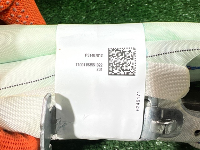32384984 VOLVO Подушка безопасности (AIRBAG) шторка боковая правая купить в Житомир