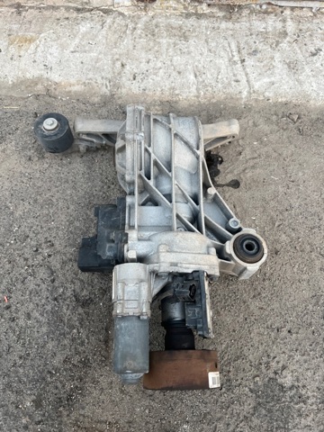 VOLVO 36010143 Редуктор задний в наличии Ужгород