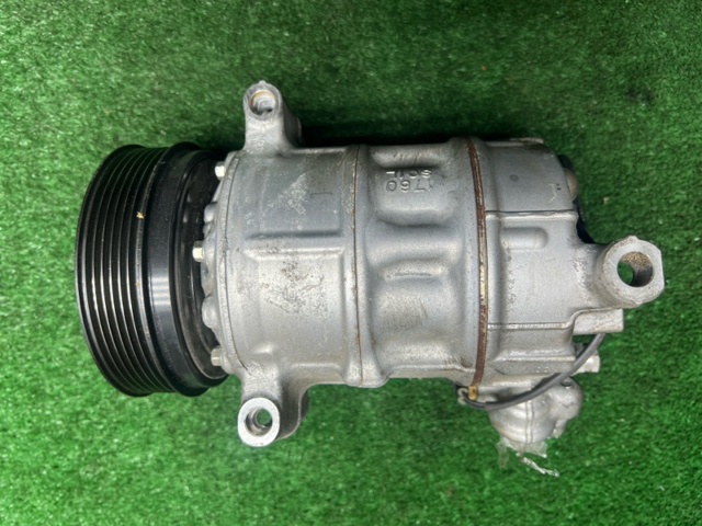 VOLVO 36010255 Компрессор кондиционера в наличии Запорожье