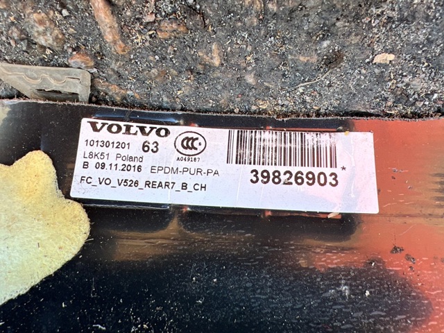 39826903 VOLVO Покрытие напольное салона, заднее купить в Днепр