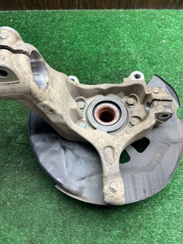 400155NA0A NISSAN Цапфа (поворотный кулак) передний левый купить в Черкассы