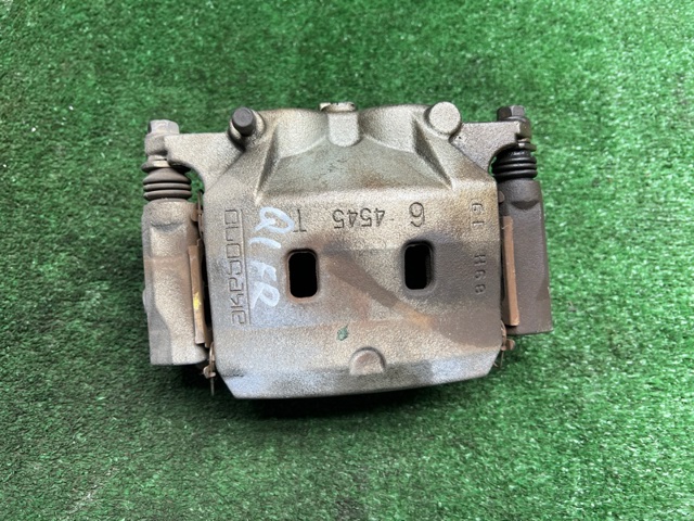 Суппорт тормозной, передний, правый 410014GS0A NISSAN