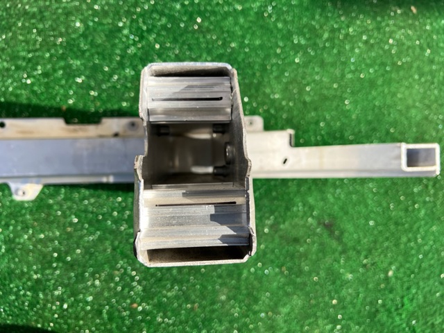 BMW 51117399911 Усилитель бампера переднего в наличии Николаев