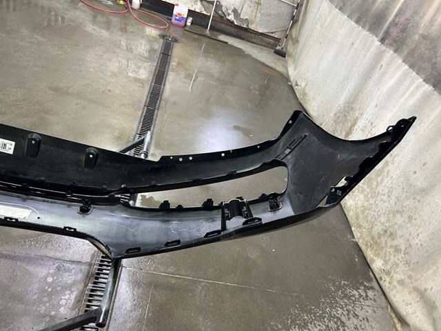 BMW 51117402816 Передний бампер в наличии Черкассы