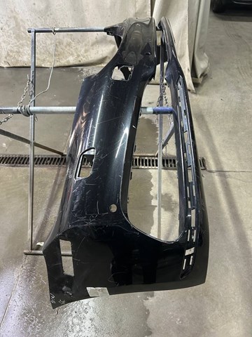 Бампер передний 51117402816 BMW