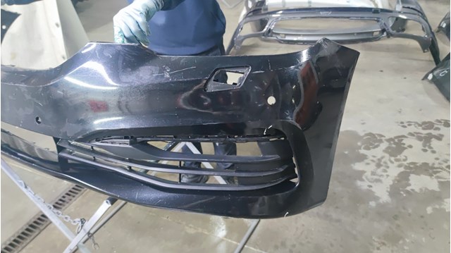 BMW 51117427445 Передний бампер в наличии Запорожье