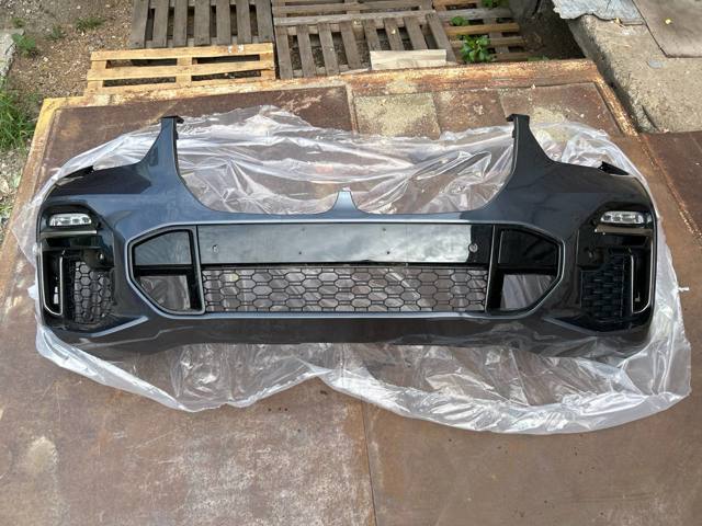 Бампер передний в сборе 51118746238 BMW