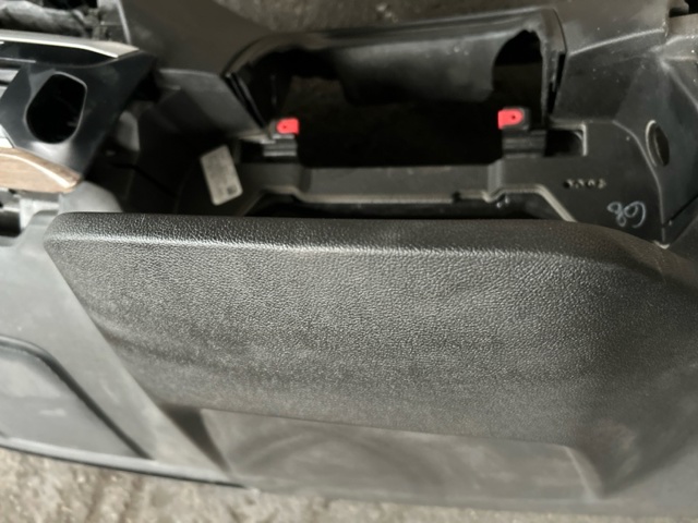 BMW 51457937294 Торпедо в наличии Кривой Рог