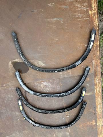 51778099121 BMW Расширитель (накладка) арки заднего крыла левый купить в Полтава