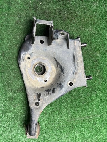 Балансир задний нижний, левый 551B15NA0B NISSAN