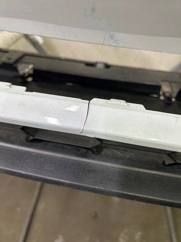 565807221 VAG Бампер передний купить в Павлоград