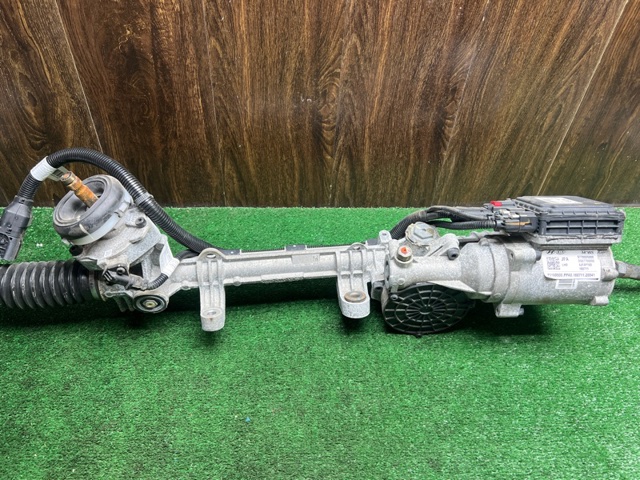Реечный рулевой механизм 57700D5000 HYUNDAI
