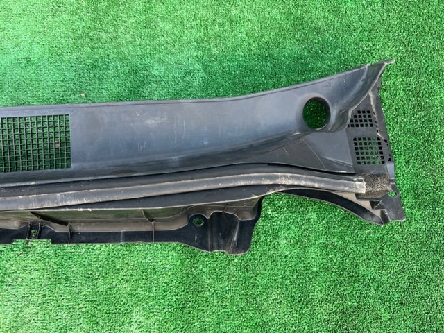 NISSAN 668625NA0B Водосток лобового стекла, жабо в наличии Запорожье