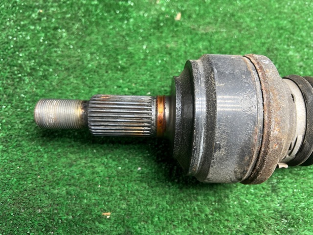 VAG 7P0501201G Полуось задняя в наличии Черкассы