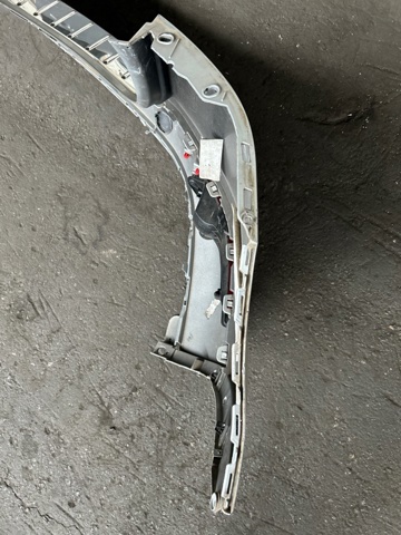 Бампер задний 7P6807421BGRU VAG