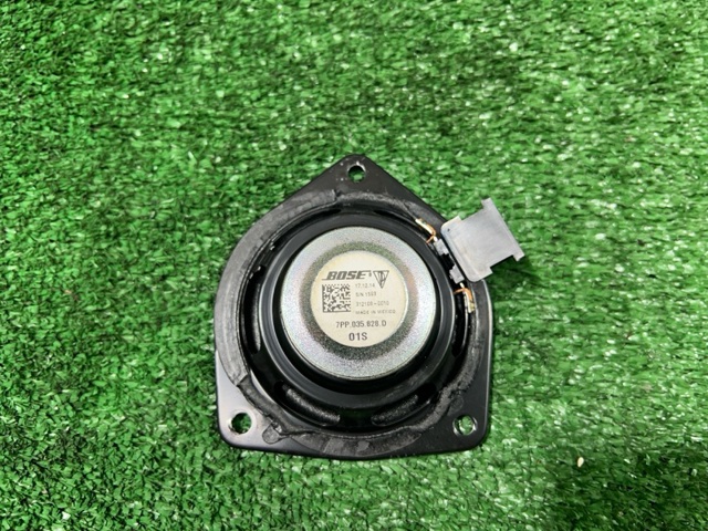 PORSCHE 7PP035828D в наличии Киев