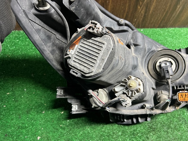 84002AL01A SUBARU Фара левая купить в Запорожье