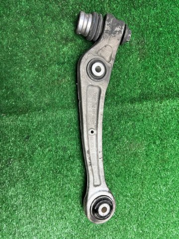 PORSCHE 8K0407152F Нижний рычаг в наличии Каменское