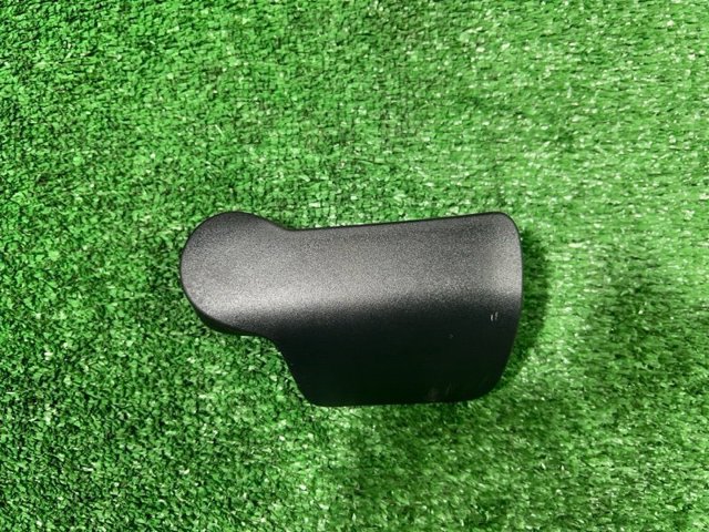 8T1823533B1E0 PORSCHE Ручка открывания капота купить в Львов