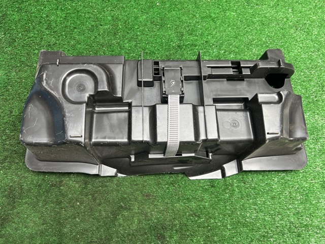 8W0012169G VAG купить в Кривой Рог