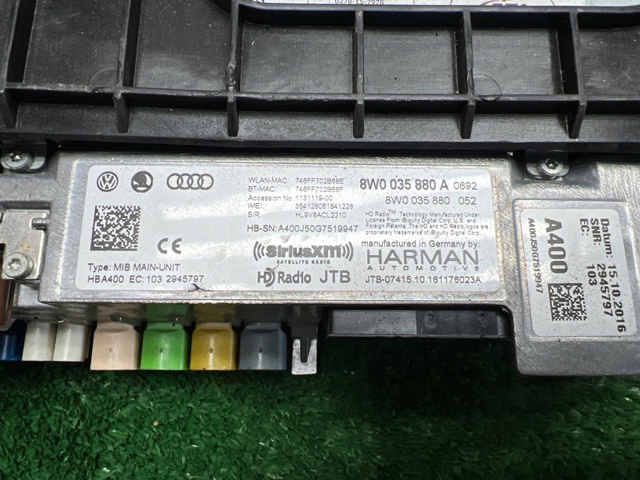 Магнитола (радио AM/FM) 8W0035890A VAG