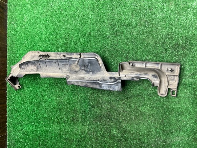 8W0821169C VAG Заглушка жабо боковая купить в Сумы