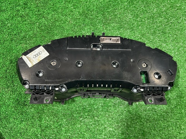 8W5920840A VAG Панель приборов купить в Павлоград