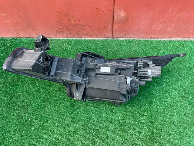92102AB000 Фара правая купить Николаев