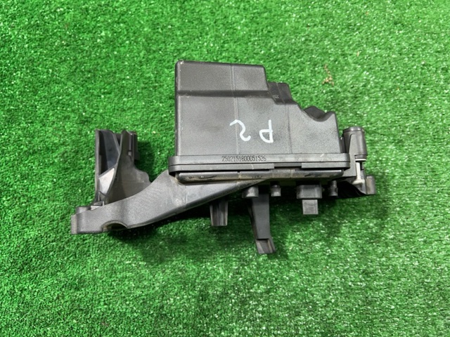 PORSCHE 94611003077 Ресивер вакуумный двигателя в наличии Черновцы
