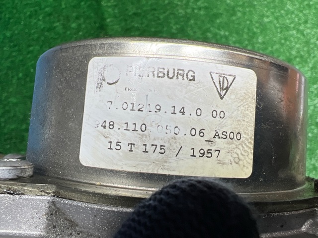 Насос вакуумный 94811005007 PORSCHE
