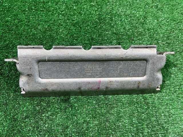 PORSCHE 95B121557A в наличии Одесса
