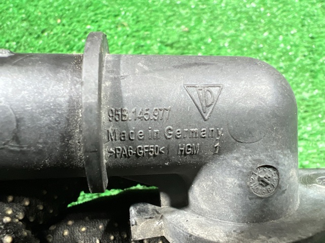 PORSCHE 95B145977 в наличии Черновцы