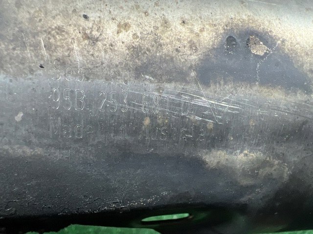 PORSCHE 95B253681D в наличии Житомир