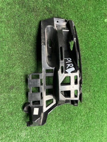 Левый кронштейн заднего бампера 95B807571 PORSCHE