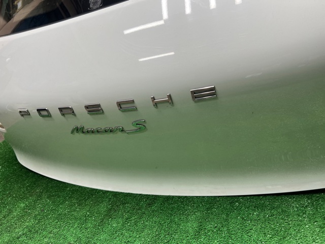 PORSCHE 95B827025CYGRV Ляда в наличии Одесса