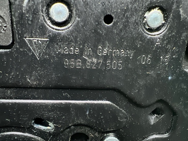 PORSCHE 95B827505 Замок багажника в наличии Украина