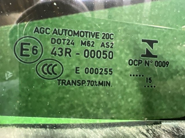 95B845114C PORSCHE Стекло-форточка двери передней правой купить в Черкассы