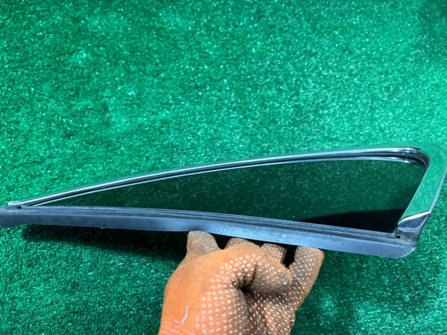 95B845297DB PORSCHE Стекло кузова (багажного отсека) левое купить в Ужгород