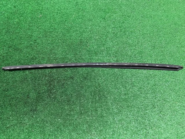 PORSCHE 95B8453281E0 в наличии Запорожье