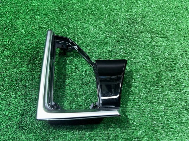 PORSCHE 95B857190EOT1 в наличии Запорожье