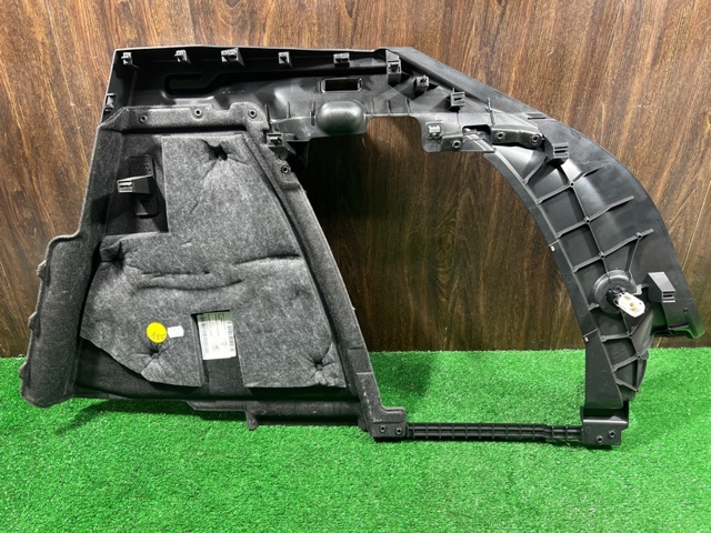 PORSCHE 95B863879ZG1 Облицовка багажного отсека левая в наличии Винница