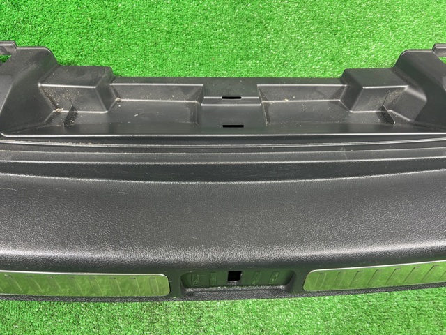 PORSCHE 95B864483F1E0 Облицовка задней панели багажника в наличии Сумы