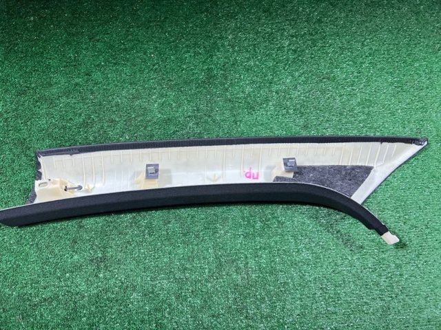 PORSCHE 95B867234B6F2 Обшивка стойки кузова внутренняя передняя правая в наличии Винница